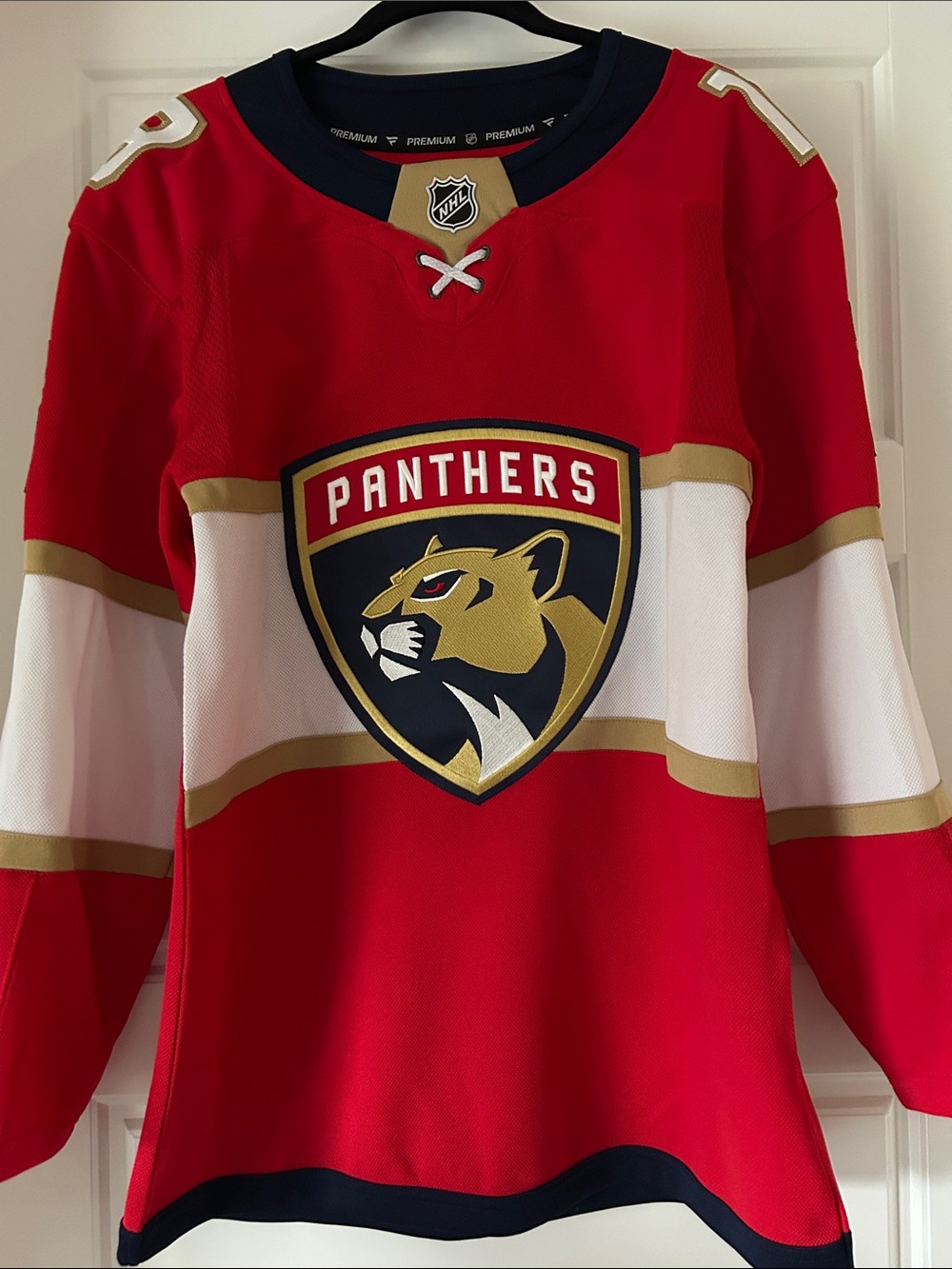 Fanatics Florida Panthers Women’s Hockey Jersey - Matthew Tkachuk - XS